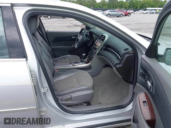 2013 Chevrolet Malibu LT with VIN 1G11C5SA9DF207402, listed as a IAAI auction lot 42139278 with 241,241 mi miles and . Bid and sale history available at DreamBid. Image 5.