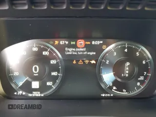 2022 Volvo XC90 Momentum with VIN YV4102CKXN1780939, listed as a Copart auction lot 44514105 with 79,370 mi miles and Salvage Title. Bid and sale history available at DreamBid. Image 9.
