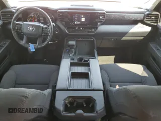 2022 Toyota Tundra SR with VIN 5TFKB5DB1NX014807, listed as a Copart auction lot 61888704 with 48,584 mi miles and Salvage title. Bid and sale history available at DreamBid. Image 8.