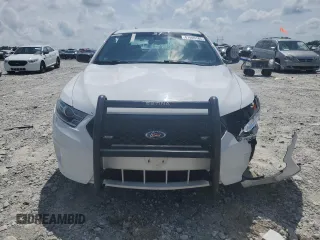 2016 Ford Police Interceptor with VIN 1FAHP2MT4GG119563, listed as a Copart auction lot 61009185 with 134,698 mi miles and Clean title. Bid and sale history available at DreamBid. Image 5.