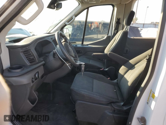 2020 Ford Transit Passenger XL z VIN 1FBAX2C80LKB39409, wystawiony jako Copart lot #42410745 z przebiegiem 27 913 mil mil oraz Szkoda całkowita • Salvage title. Historia ofert i sprzedaży dostępna na DreamBid. Obrazek 7.