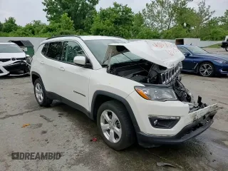 2018 Jeep Compass Latitude z VIN 3C4NJDBB6JT282965, wystawiony jako Copart lot #59621735 z przebiegiem Nie podano mil oraz Szkoda całkowita • Salvage title. Historia ofert i sprzedaży dostępna na DreamBid. Obrazek 14.