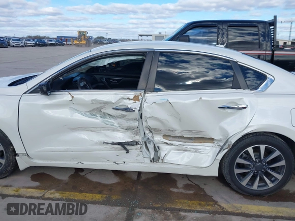 2017 Nissan Altima SV z VIN 1N4AL3AP2HC219101, wystawiony jako IAAI lot #41313212 z przebiegiem 98 092 mil mil oraz . Historia ofert i sprzedaży dostępna na DreamBid. Obrazek 14.