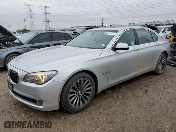 2012 BMW 7 Series 740Li with VIN WBAKB4C5XCC575479, listed as a Copart auction lot 86714504 with 58,585 mi miles and Salvage Title. Bid and sale history available at carsss.com. Image 1.