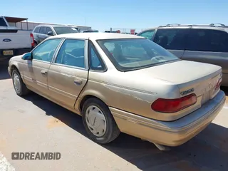 1994 Ford Taurus GL z VIN 1FALP52U9RG209348, wystawiony jako IAAI lot #42418772 z przebiegiem 81 838 mil mil oraz . Historia ofert i sprzedaży dostępna na DreamBid. Obrazek 3.