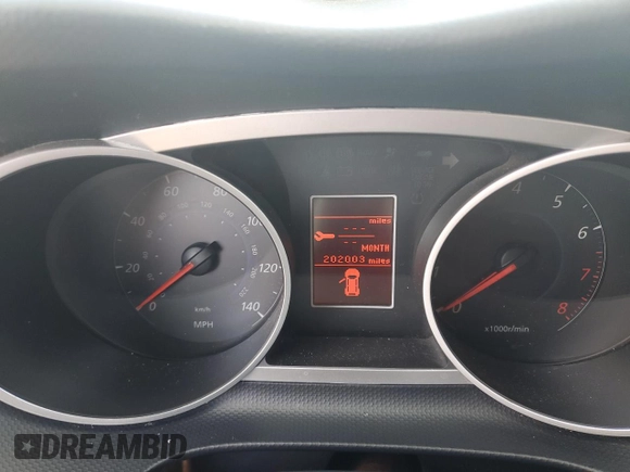 2009 Mitsubishi Outlander SE z VIN JA4MT31W89Z001333, wystawiony jako Copart lot #58437935 z przebiegiem 202 003 mil mil oraz Czysty tytuł • Clean title. Historia ofert i sprzedaży dostępna na DreamBid. Obrazek 9.