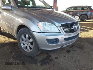 2006 Mercedes-Benz M 350 with VIN 4JGBB86EX6A098960, listed as a IAAI auction lot 41054350 with 175,855 mi miles and . Bid and sale history available at DreamBid. Image 6.