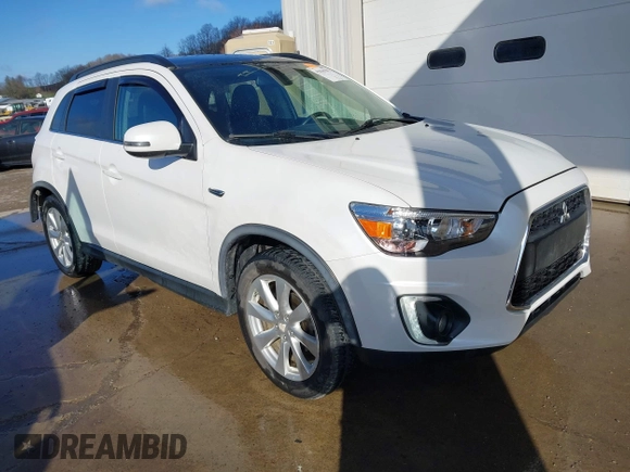 2015 Mitsubishi Outlander Sport 2.4 GT with VIN 4A4AR4AWXFE033631, listed as a IAAI auction lot 41830291 with 115,920 mi miles. Bid and sale history available at carsss.com. Image 1.