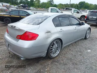 2007 Infiniti G35 Sedan G35x with VIN JNKBV61F47M813245, listed as a IAAI auction lot 42107684 with 1 mi miles. Bid and sale history available at carsss.com. Image 4.