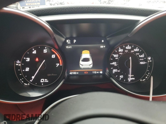 2019 Alfa Romeo Giulia z VIN ZARFAMAN4K7606393, wystawiony jako Copart lot #48740285 z przebiegiem 42 152 mil mil oraz Szkody całkowita. Historia ofert i sprzedaży dostępna na DreamBid. Obrazek 9.