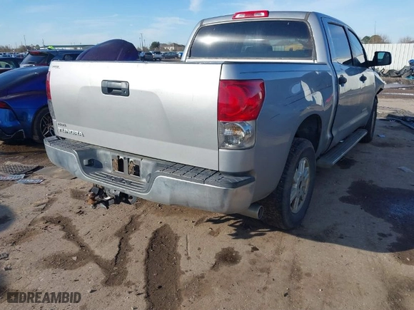 2008 Toyota Tundra 2WD Truck with VIN 5TFEV541X8X062192, listed as a IAAI auction lot 41296537 with 222,337 mi miles. Bid and sale history available at carsss.com. Image 4.