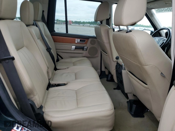 2013 Land Rover LR4 HSE z VIN SALAG2D47DA653894, wystawiony jako Copart lot #58548405 z przebiegiem 170 861 mil mil oraz Czysty tytuł • Clean title. Historia ofert i sprzedaży dostępna na DreamBid. Obrazek 11.