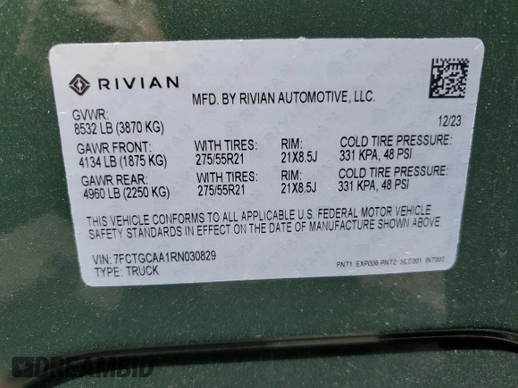 2024 Rivian R1T Adventure z VIN 7FCTGCAA1RN030829, wystawiony jako Copart lot #55557565 z przebiegiem Nie podano mil oraz Szkody całkowita. Historia ofert i sprzedaży dostępna na DreamBid. Obrazek 12.