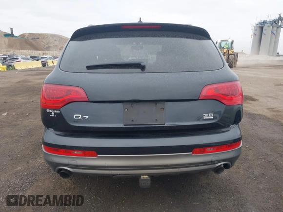2010 Audi Q7 Premium Plus with VIN WA1LYAFE6AD007439, listed as a IAAI auction lot 42570983 with 96,542 mi miles and . Bid and sale history available at DreamBid. Image 17.
