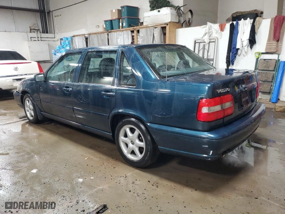 1998 Volvo S70 with VIN YV1LS5577W1497166, listed as a Copart auction lot 87835355 with 153,613 mi miles and Salvage Title. Bid and sale history available at carsss.com. Image 2.