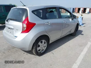 2015 Nissan Note SV z VIN 3N1CE2CP3FL391193, wystawiony jako IAAI lot #42263616 z przebiegiem Nie podano mil oraz . Historia ofert i sprzedaży dostępna na DreamBid. Obrazek 4.
