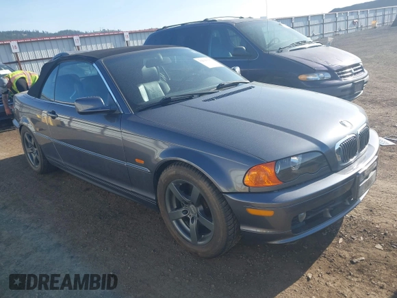 2001 BMW 3 Series 325Ci with VIN WBABS33481JY57131, listed as a IAAI auction lot 42111266 with 97,924 mi miles. Bid and sale history available at carsss.com. Image 1.