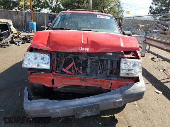 1996 Jeep Grand Cherokee Laredo with VIN 1J4GZ58S0TC170623, listed as a Copart auction lot 68019014 with 174,192 mi miles and Salvage Title. Bid and sale history available at carsss.com. Image 5.