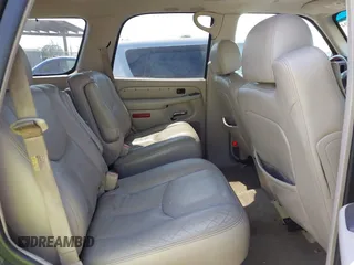 2005 Cadillac Escalade with VIN 1GYEK63N75R121907, listed as a IAAI auction lot 42726504 with 227,334 mi miles and . Bid and sale history available at DreamBid. Image 8.