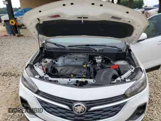 2021 Buick Encore GX Select with VIN KL4MMDS25MB072229, listed as a Copart auction lot 60198005 with 39,401 mi miles and Salvage title. Bid and sale history available at DreamBid. Image 12.