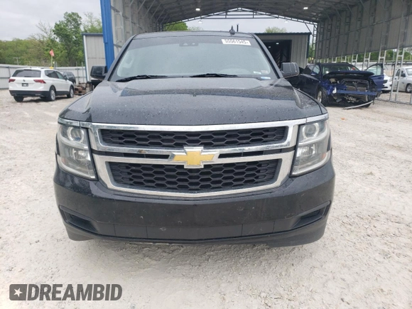 2018 Chevrolet Suburban LT with VIN 1GNSCHKC8JR331662, listed as a Copart auction lot 55561545 with 164,213 mi miles and Salvage title. Bid and sale history available at DreamBid. Image 5.
