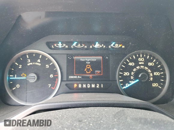 2016 Ford F-150 XL with VIN 1FTEW1CP1GFD32944, listed as a Copart auction lot 62093065 with 289,082 mi miles and Salvage title. Bid and sale history available at DreamBid. Image 9.