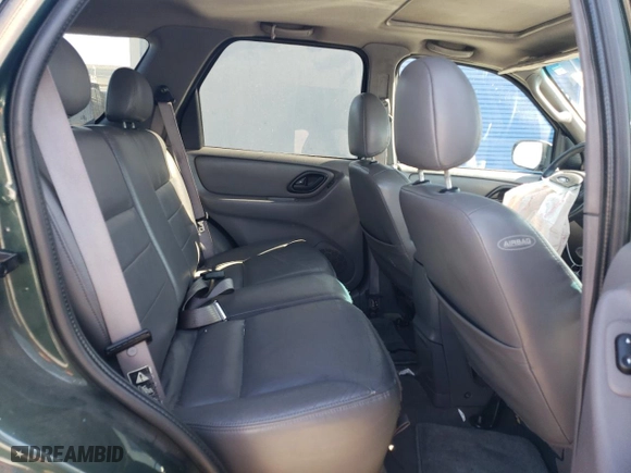 2002 Ford Escape Limited with VIN 1FMCU04162KA51672, listed as a Copart auction lot 74035414 with 140,752 mi miles and Salvage Title. Bid and sale history available at carsss.com. Image 10.