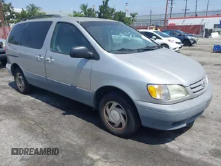 2001 Toyota Sienna LE with VIN 4T3ZF13C51U408654, listed as a IAAI auction lot 42604042 with 222,523 mi miles and . Bid and sale history available at DreamBid. Image 1.