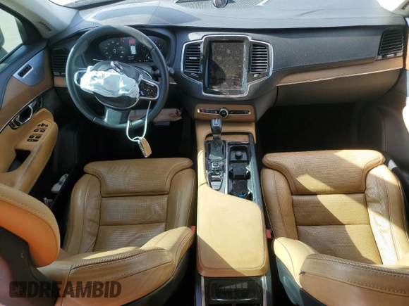2016 Volvo XC90 T6 Inscription z VIN YV4A22PL0G1035939, wystawiony jako Copart lot #50008495 z przebiegiem 133 543 mil mil oraz Szkoda całkowita • Salvage title. Historia ofert i sprzedaży dostępna na DreamBid. Obrazek 8.