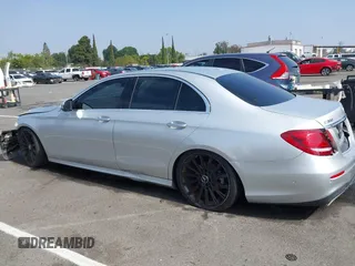 2018 Mercedes-Benz E 300 with VIN WDDZF4JB4JA427194, listed as a IAAI auction lot 42610082 with Not provided miles and . Bid and sale history available at DreamBid. Image 14.