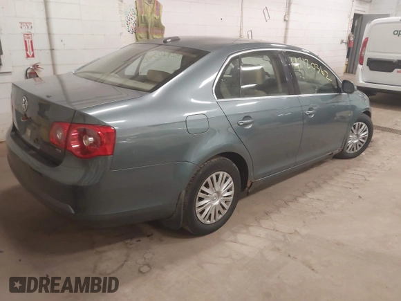 2006 Volkswagen Jetta Sedan 1.9L TDI with VIN 3VWST71K16M782143, listed as a IAAI auction lot 42120362 with 287,412 mi miles. Bid and sale history available at carsss.com. Image 4.