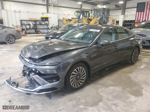 2024 Hyundai Sonata Hybrid SEL with VIN KMHL34JJ9RA098516, listed as a Copart auction lot 46903415 with 17,651 mi miles and Non Repairable. Bid and sale history available at carsss.com. Image 1.