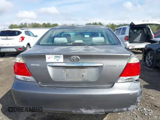 2006 Toyota Camry STD with VIN 4T1BE32K96U743120, listed as a IAAI auction lot 41865599 with 277,608 mi miles. Bid and sale history available at carsss.com. Image 16.