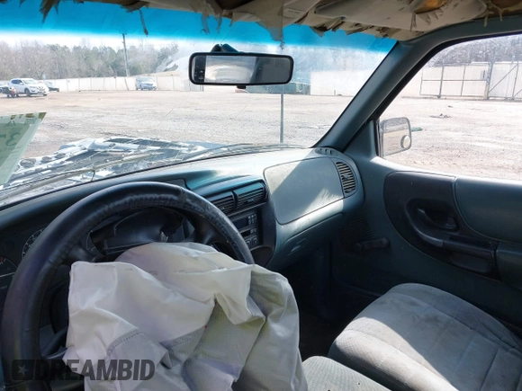 1996 Ford Ranger XL with VIN 1FTCR10A3TUB91783, listed as a IAAI auction lot 41441925 with 154,342 mi miles. Bid and sale history available at carsss.com. Image 5.