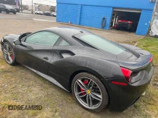 2017 Ferrari 488 z VIN ZFF79ALA4H0220818, wystawiony jako Copart lot #84857004 z przebiegiem 17 208 mil mil oraz Szkody całkowita. Historia ofert i sprzedaży dostępna na DreamBid. Obrazek 3.