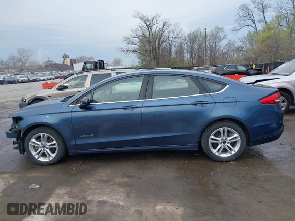 2018 Ford Fusion SE with VIN 3FA6P0LU8JR204122, listed as a IAAI auction lot 41868262 with 95,269 mi miles and . Bid and sale history available at DreamBid. Image 15.