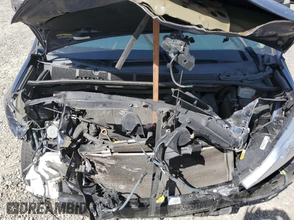 2019 Toyota Sienna XLE z VIN 5TDDZ3DCXKS220274, wystawiony jako Copart lot #55790615 z przebiegiem 98 227 mil mil oraz Szkoda całkowita • Salvage title. Historia ofert i sprzedaży dostępna na DreamBid. Obrazek 12.