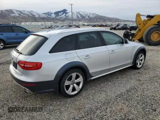 2013 Audi allroad A4 Prestige with VIN WA1VFAFLXDA176589, listed as a Copart auction lot 47183145 with 162,984 mi miles and Clean Title. Bid and sale history available at DreamBid. Image 3.