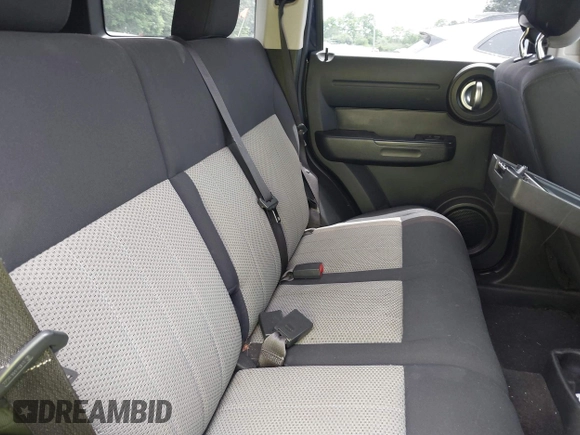 2010 Dodge Nitro SE with VIN 1D4PU2GK0AW142999, listed as a IAAI auction lot 42549000 with 87,577 mi miles and . Bid and sale history available at DreamBid. Image 8.