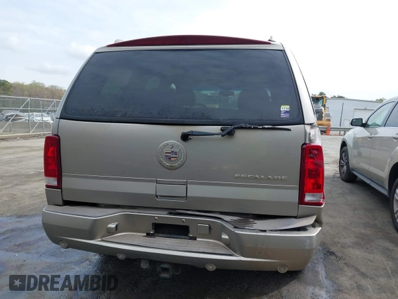 2002 Cadillac Escalade z VIN 1GYEK63N02R131870, wystawiony jako IAAI lot #41889300 z przebiegiem 328 013 mil mil oraz . Historia ofert i sprzedaży dostępna na DreamBid. Obrazek 16.