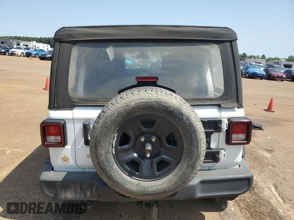 2019 Jeep Wrangler Unlimited Sport Altitude with VIN 1C4HJXDG5KW629768, listed as a Copart auction lot 51222705 with 197,882 mi miles and Salvage title. Bid and sale history available at DreamBid. Image 6.