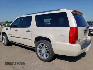 2011 Cadillac Escalade ESV Platinum z VIN 1GYS3KEF0BR265020, wystawiony jako Copart lot #52310575 z przebiegiem 122 949 mil mil oraz Czysty tytuł • Clean title. Historia ofert i sprzedaży dostępna na DreamBid. Obrazek 2.