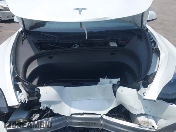 2023 Tesla Model 3 z VIN 5YJ3E1EA3PF604076, wystawiony jako IAAI lot #42181964 z przebiegiem 23 207 mil mil oraz . Historia ofert i sprzedaży dostępna na DreamBid. Obrazek 10.