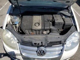 2008 Volkswagen Jetta Sedan SE with VIN 3VWRM71K38M055309, listed as a Copart auction lot 51764715 with 208,177 mi miles and Clean Title. Bid and sale history available at carsss.com. Image 11.