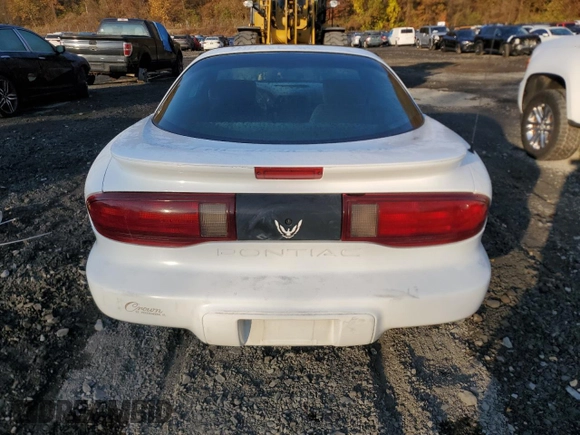 1997 Pontiac Firebird Firebird z VIN 2G2FS22K5V2232134, wystawiony jako Copart lot #78627714 z przebiegiem Nie podano mil oraz Szkoda całkowita • Salvage title. Historia ofert i sprzedaży dostępna na DreamBid. Obrazek 6.