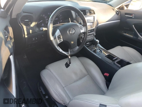 2013 Lexus IS 250 C with VIN JTHFF2C26D2527499, listed as a Copart auction lot 81529634 with 70,695 mi miles and Salvage title. Bid and sale history available at DreamBid. Image 8.