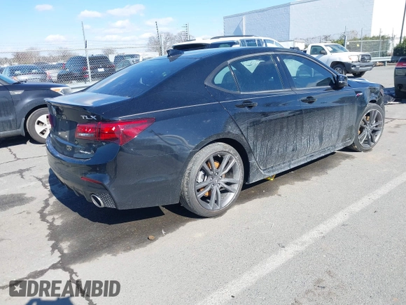2018 Acura TLX w/A-SPEC Pkg z VIN 19UUB3F67JA001068, wystawiony jako IAAI lot #41598159 z przebiegiem 98 518 mil mil oraz . Historia ofert i sprzedaży dostępna na DreamBid. Obrazek 4.
