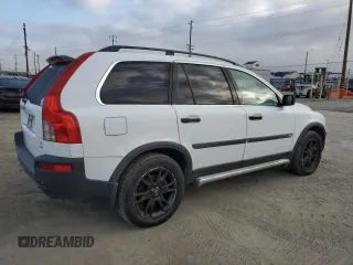 2005 Volvo XC90 with VIN YV1CZ911951137206, listed as a Copart auction lot 45924075 with 146,725 mi miles and Clean Title. Bid and sale history available at carsss.com. Image 3.