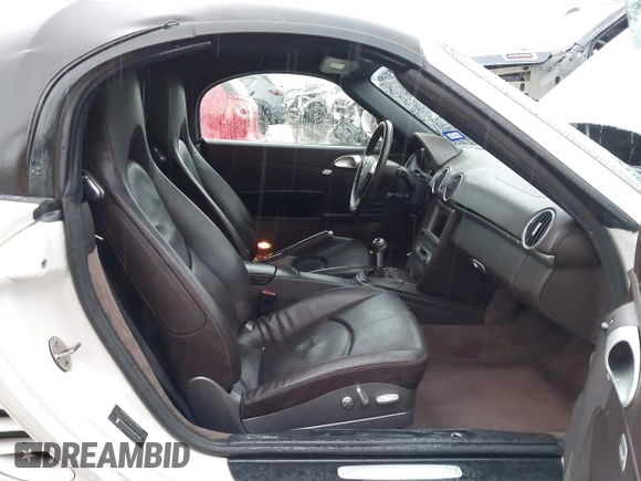 2006 Porsche Boxster с VIN WP0CA29866U710858, выставлен на аукционе IAAI как лот 41531596 с пробегом 131 849 миль миль и . История ставок и продаж доступна на DreamBid. Изображение 5.