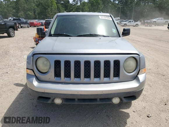 2016 Jeep Patriot Latitude с VIN 1C4NJPFA7GD543666, выставлен на аукционе Copart как лот 57157035 с пробегом 128 060 миль миль и Списание • Salvage title. История ставок и продаж доступна на DreamBid. Изображение 5.